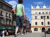 barefoot tourist .jpg
