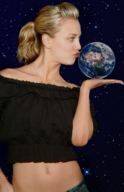giantess collage giga blonde space planet belly stars kaley_cuoco earth_on_hand