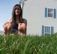 giantess barefoot brunette shrunken_men outdoors point_of_view