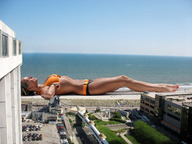 giantess collage swimsuit beach barefoot cleavage ocean buildings wonderslug legs sunbathing jennifer_ellison
