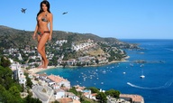 giantess collage swimsuit beach barefoot cleavage helicopter brunette jets foot_print houses sky kim_kardashian looking_at_viewer zigi550