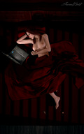 breasts gentle handheld barefoot bed red_hair shrunken_men laptop sorenzer0 digital_render