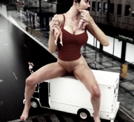 giantess handheld cleavage bottomless fleeing outdoors imminent_vore digital_render flagg3d