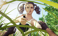 grass outdoors magnifying_glass point_of_view looking_at_viewer sorenzer0 digital_render