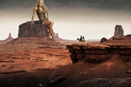 giantess collage landscape blonde desert legs looking_at_viewer giantesscity jessica-simpson