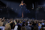 giantess collage wonderslug dress short_hair spectators stage concert natkatsz mariya_yaremchuk