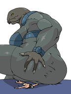 drawing furry anthro alien color large_breasts armor clothed butt_crush unknown_artist sitting bbw looming shrunken_man large_butt looking_back sharp_teeth scalie grey_skin skintight_clothing halo_(game) sitting_on_tiny sangheili