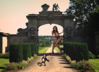 breasts giantess collage story mini mini_giantess jana_defi gtsmakerdj nude size_difference high_heels scared running